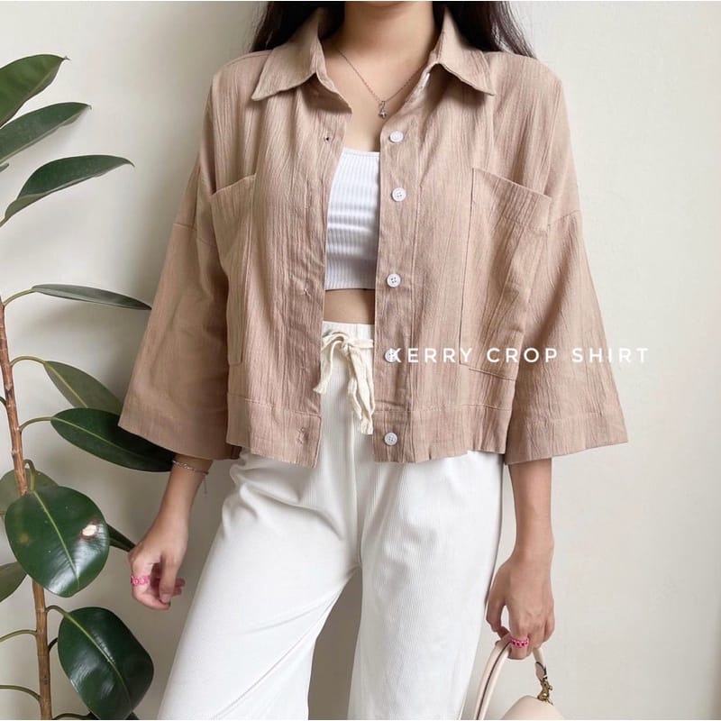 VEXIOS - ZEC OOTD kemeja Crop PILIO / Kerry Crop CRINCLE / Pakaian Kemeja wanita Motif Polos Terbaru