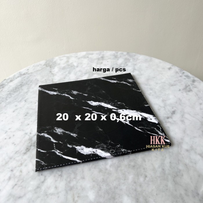 

Tatakan Alas Kue Cake Board Kotak Marble Hitam 20cm