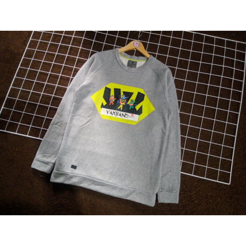 Crewneck Black Yak Second Black Yak Second