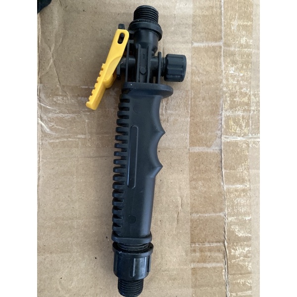 kran tangki aki (elektrik)