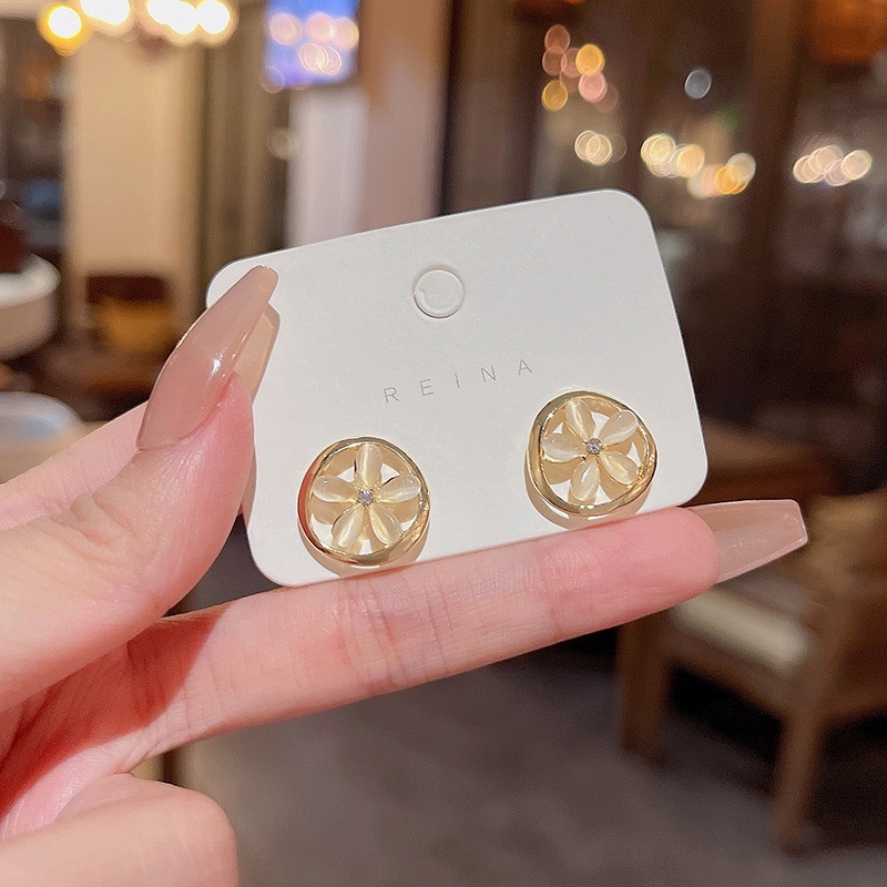 Anting Tusuk Desain Bunga Opal Geometri Hollow out Bahan 925 silver