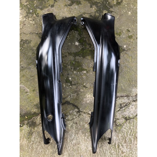 body belakang samping set kanan kiri yamaha force 1 force one fiz f1z original orisinil murah