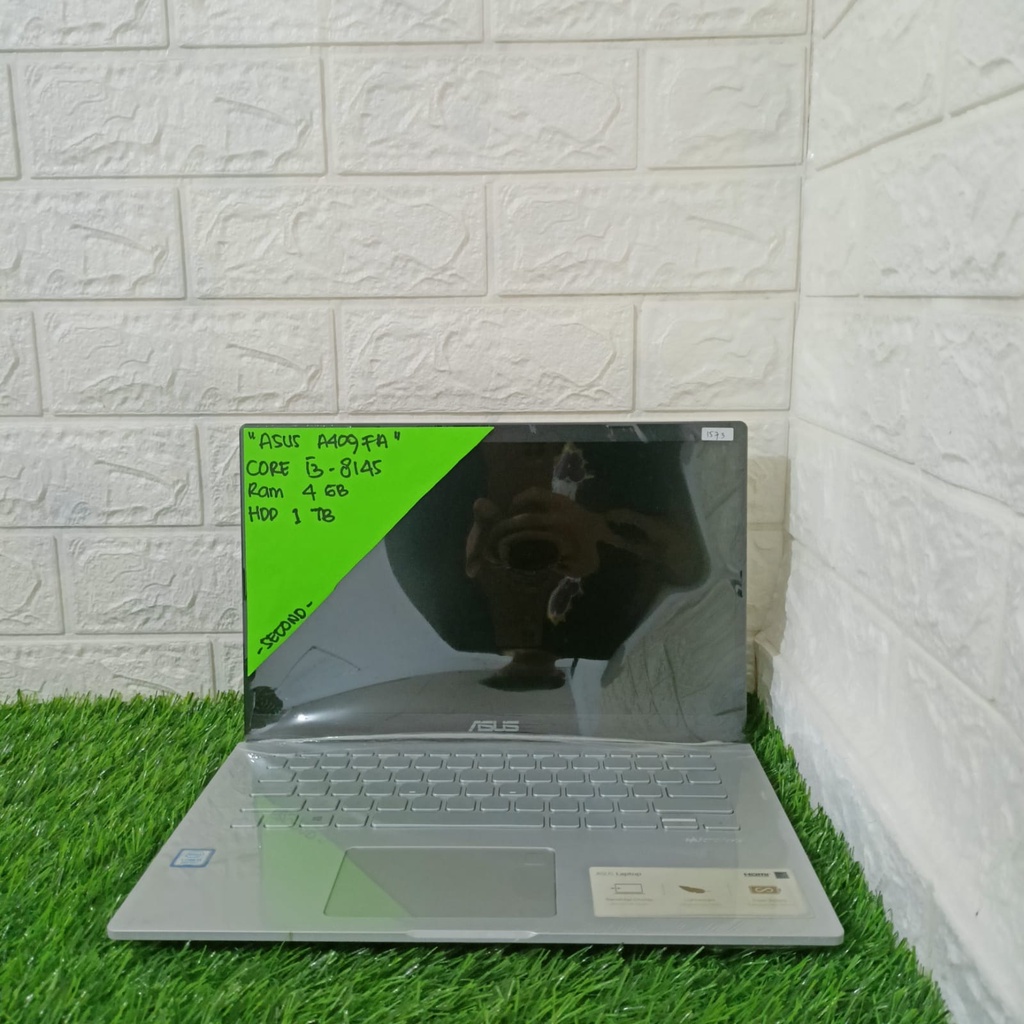 ASUS A409FA CORE I3-8145 RAMM 4GB HDD 1 TB 14 INCH