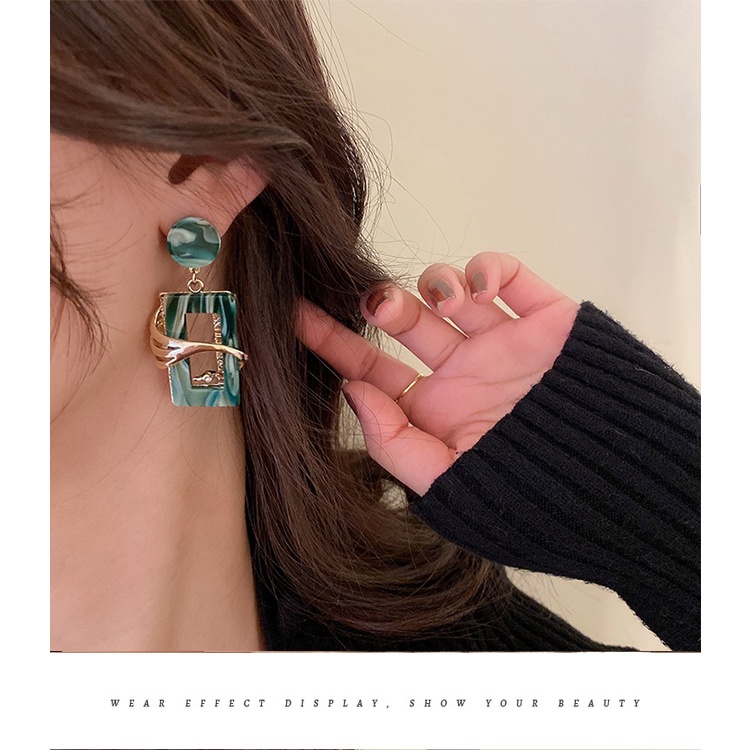 Anting 925 Silver Needle Bentuk Persegi Geometris Warna Hijau Gaya Korea Untuk Wanita
