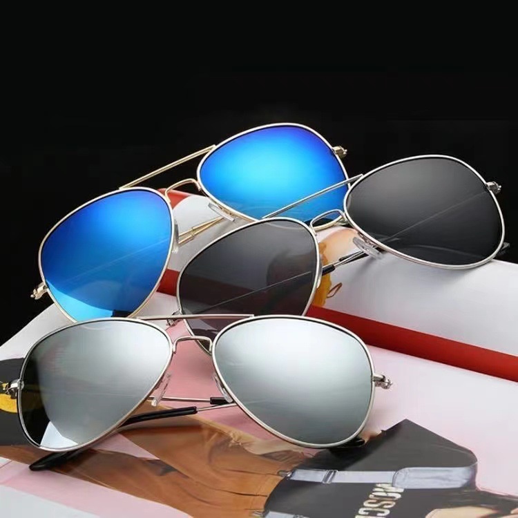 Kacamata Hitam Aviator Universal Gaya Retro Klasik Untuk Pria Dan Wanita