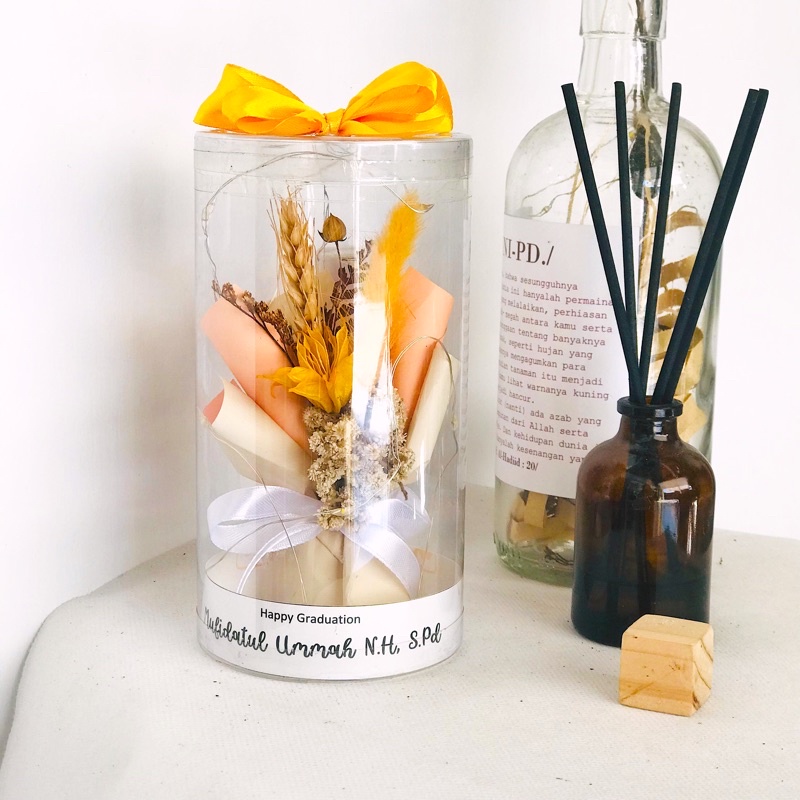 Jual MINI BUKET IN TUBE / KADO WISUDA MURAH / KADO WEDDING UNIK / KADO