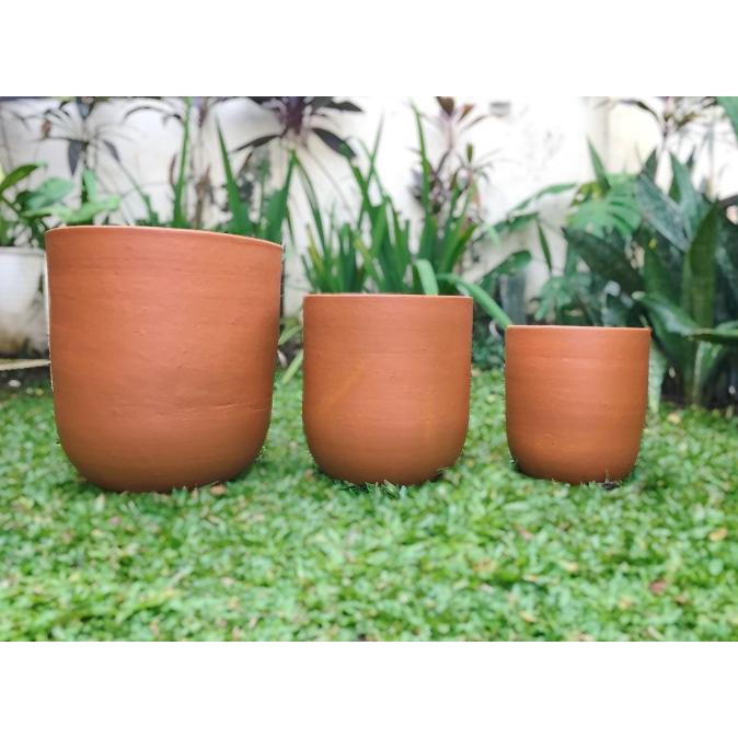 Pot Terakota Gerabah Terracotta Kapsul Besar
