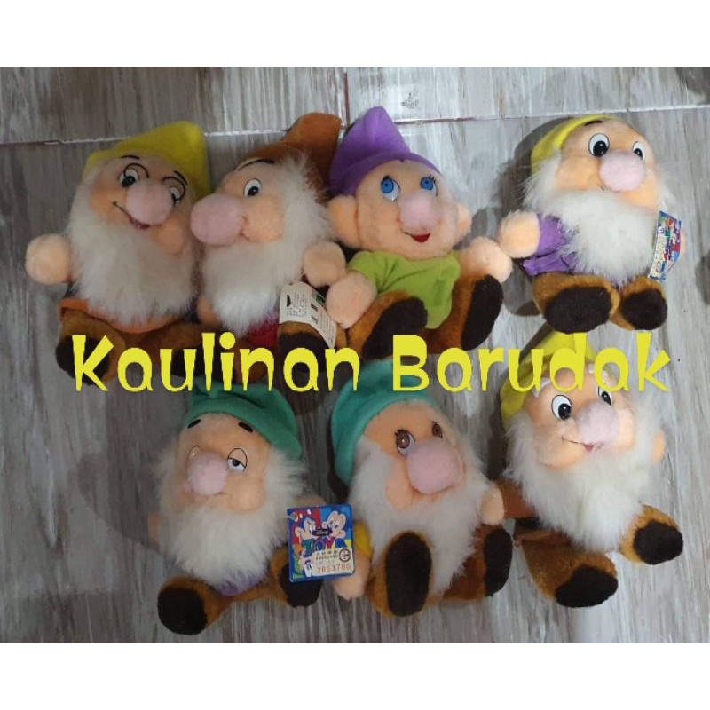 boneka kurcaci/7kurcaci/seven dwarfs/disney