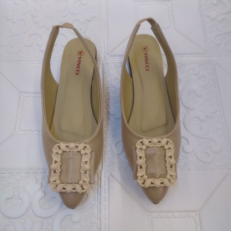 sepatu pansus wanita cantik