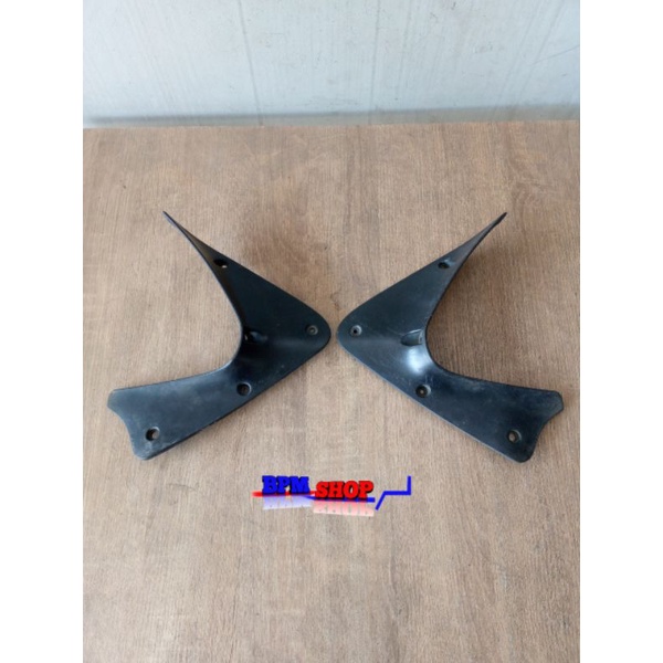 sayap tangki bagian dalam Tiger Revo old bekas original