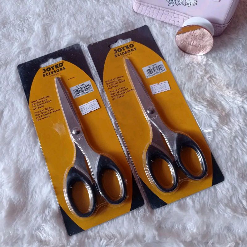 

Gunting Joyko Sedang