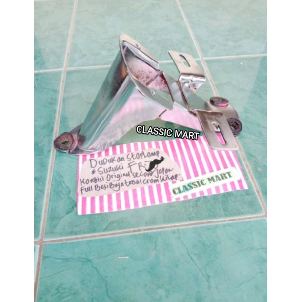 BREKET DUDUKAN LAMPU REM BELAKANG STOPLAMP SUZUKI FR80-FR 80-FR FAMILY ORI