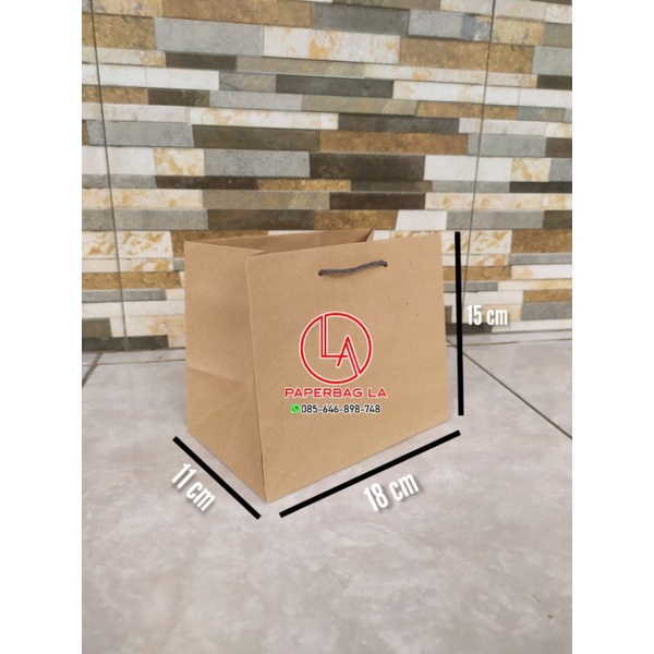 

Paperbag Polos Coklat / Sablon Pia