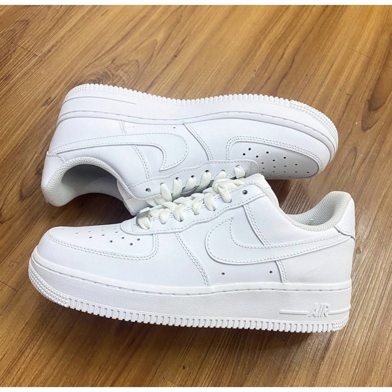 Air force 1 triple white