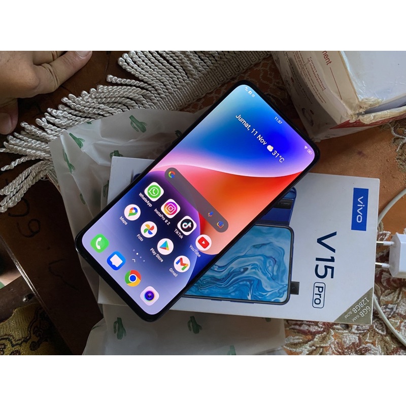 VIVO V15 PRO RAM 6/128GB ORIGINAL SEKEN ASLI BACA DESKRIPSI