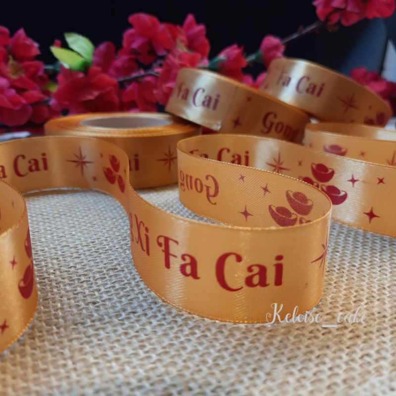 

PITA CNY/IMLEK/CHINESE NEW YEAR WARNA GOLD UKURAN 2,5 CM-18 METER