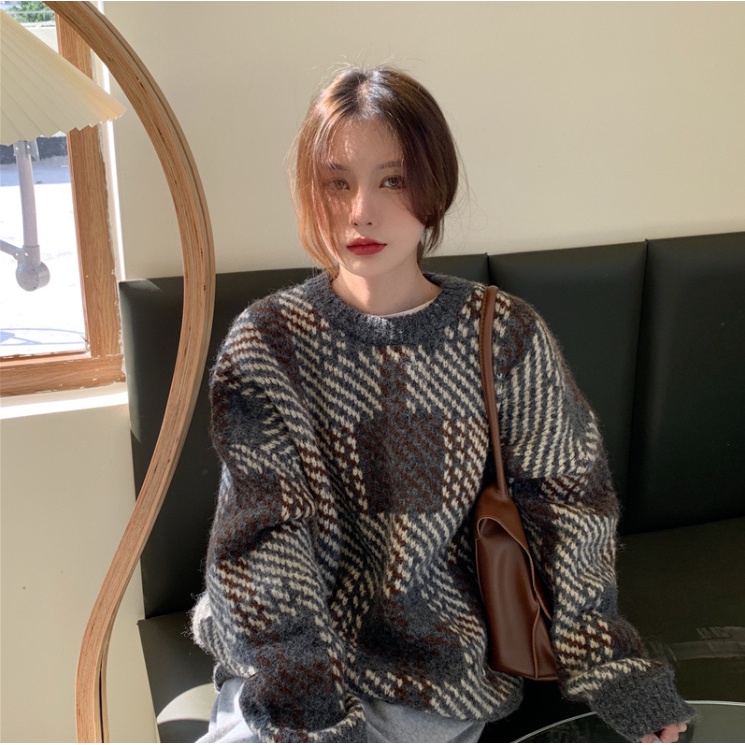 Sweater Wanita Korean Style Import Motif Square