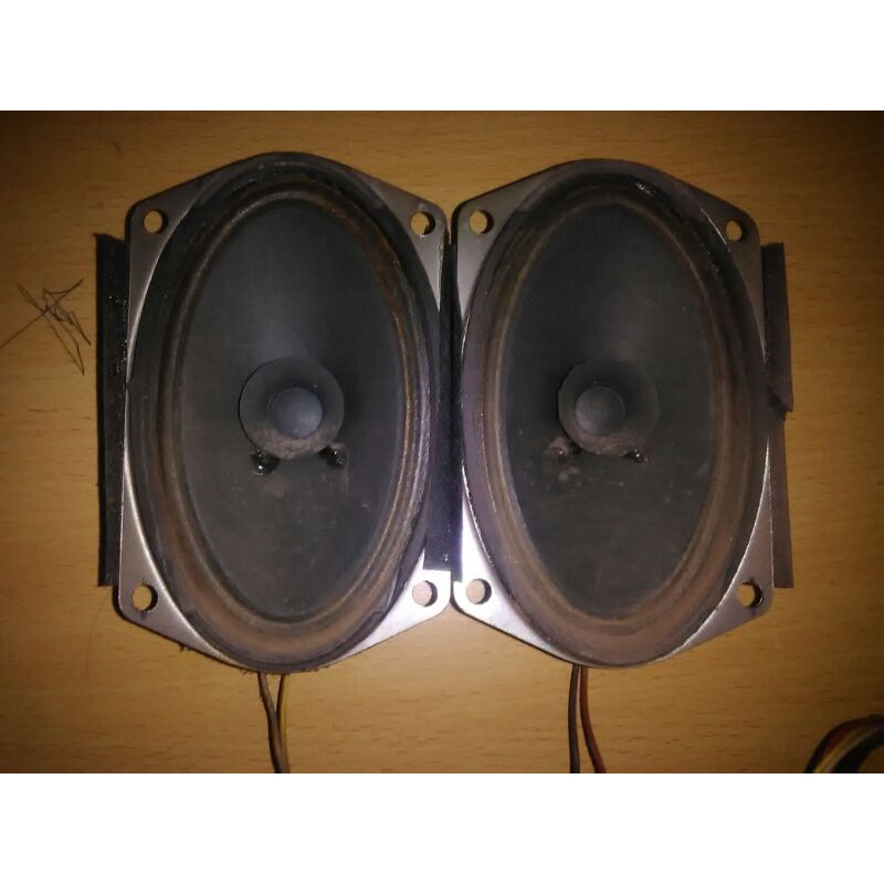 speaker Polytron Crystaline satu pasang