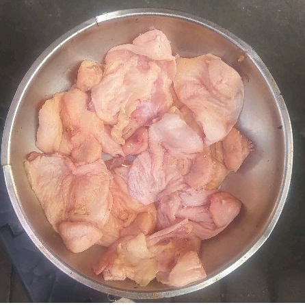 

kulit brutu ayam segar fresh 500 gram