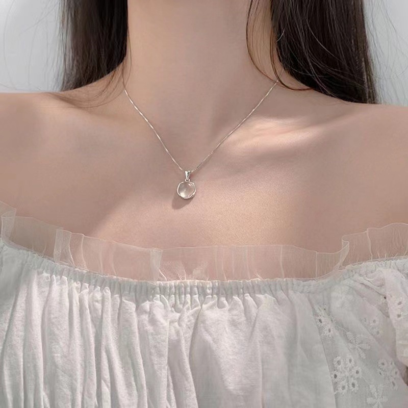 Roselife Kalung Rantai Silver Liontin Batu Opal Bulat Klasik Untuk Wanita