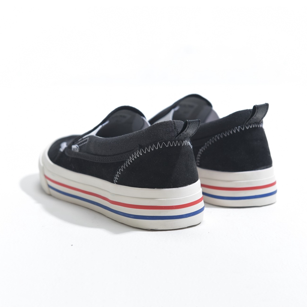 SEPATU TIMEBOMB | SLIP ON PREDATOR  BLACK  STRIPE RED-BLUE (SS)