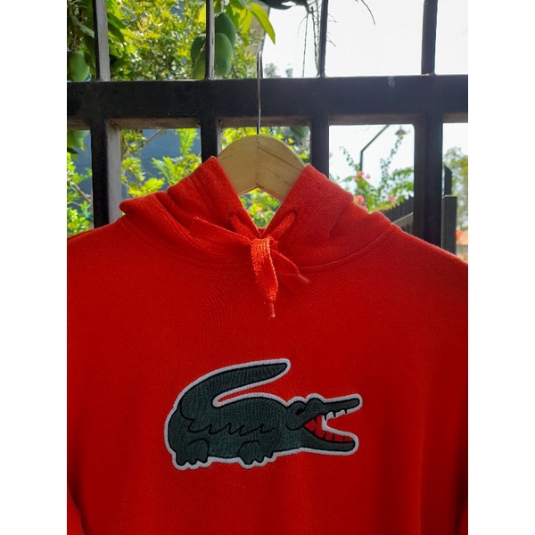 hoodie lacoste merah