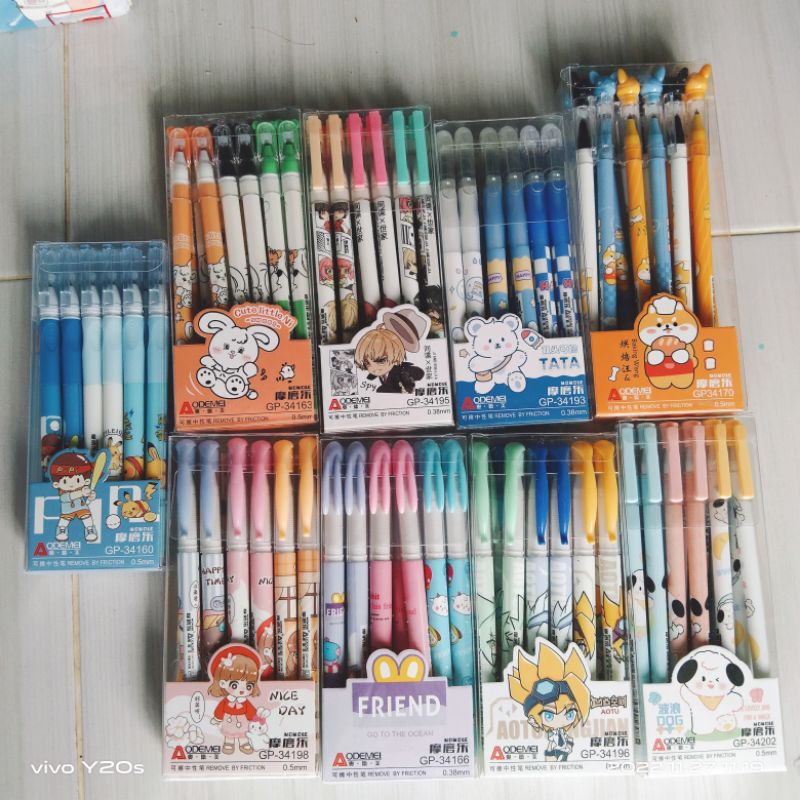 

1 pcs pulpen bisa dihapus karakter lucu erasable pen