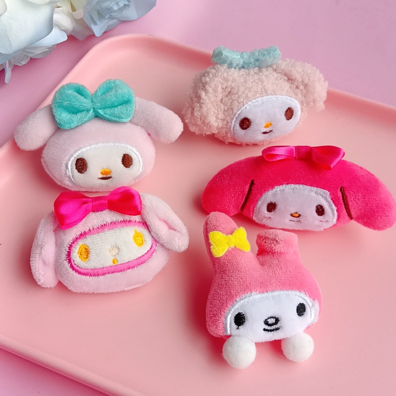 Besar Lucu Kartun Boneka Mewah Bros Sanrio Lembut Gadis Lucu Pin Yugui Anjing Tas Sepatu Gesper Aksesoris Pakaian