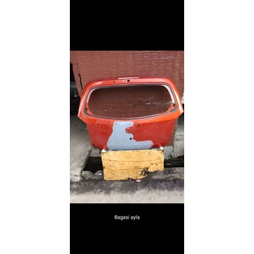 pintu bagasi agya ayla