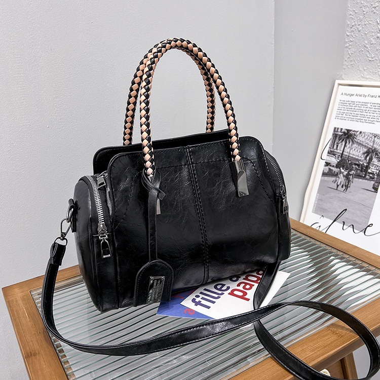 TAS SELEMPANG WANITA IMPORT KULIT HITAM UMADAM SHOULDER BAG BESAR SLINGBAG TA707B5 BAHU REMAJA PREMIUM FASHION KOREA KEKINIAN  BRANDED BATAM CEWEK MURAH