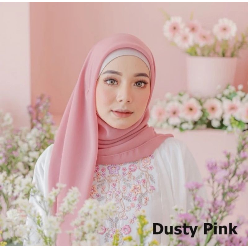 HIJAB SEGI EMPAT BELLA SQUARE -SEGI EMPAT BELLA SQUARE POLOS-HIJAB POLOS SEGI EMPAT BELLA SQUARE PRE