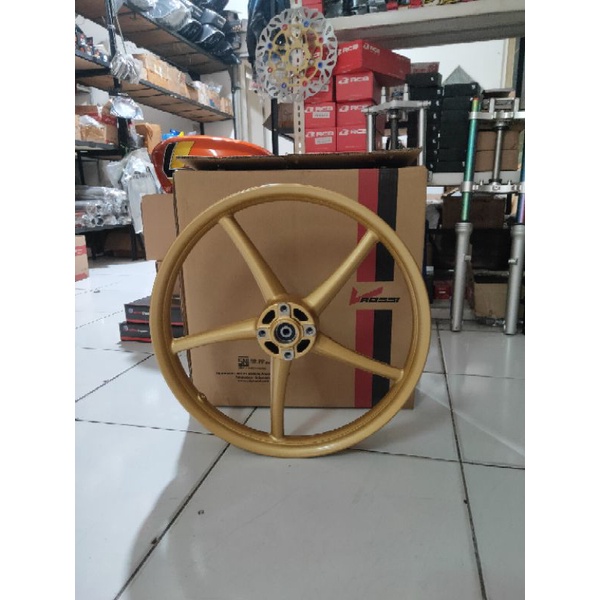 Velg racing/Veleg Racing merk vrossi v rossi copy rcb jupiter z 1.60 1.85 17