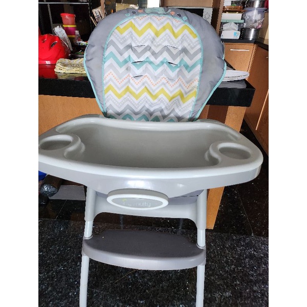 Ingenuity high chair 3 in 1 preloved