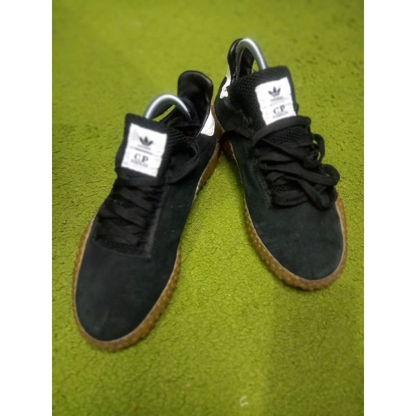 Sneakers Adidas Kamanda