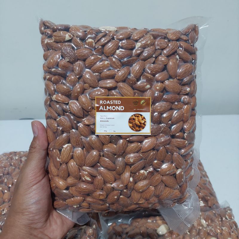 Kacang Almond 1 kg