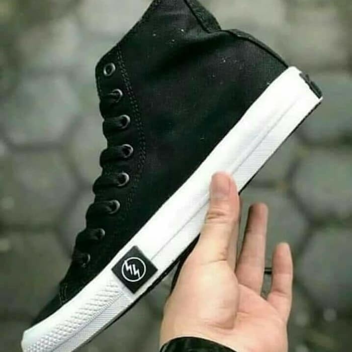 Bisa COD/bayar di tempat Promo sepatu convers95 All star petir tinggi sepatu kasual sekolah pria wan