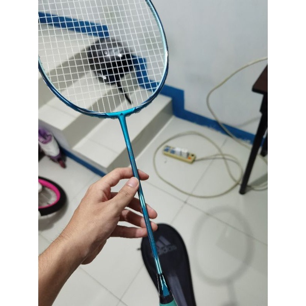 raket adidas uberschall f5 new, terpasang senar bg6 tarikan 28