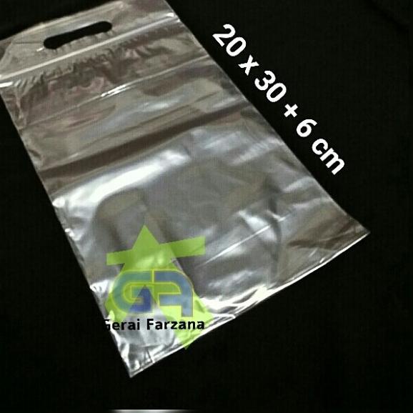 

Plastik Klip Gantung 20x30 + 6 cm Bening / Klip POND Bening Per Pack