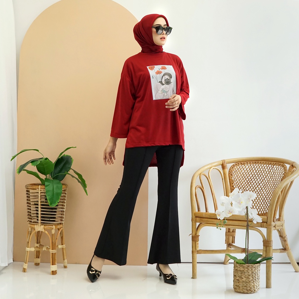 GR ATASAN OVERSIZE KAOS JUMBO KOREAN TOP PRNGUIN WANITA FOTOGRAFER SR555