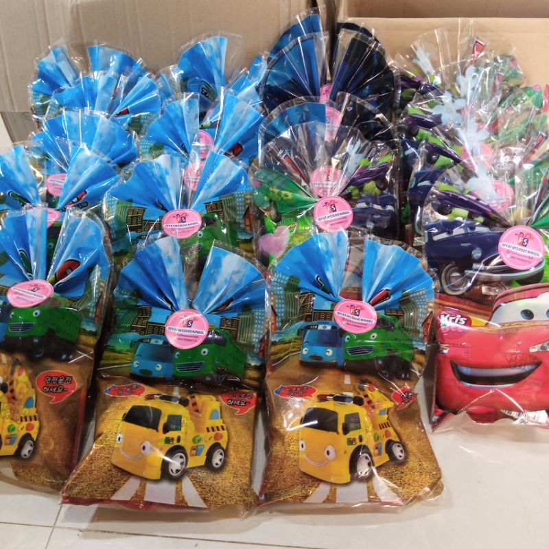 

souvenir ulang tahun anak / bingkisan parcel ulang tahun praktis
