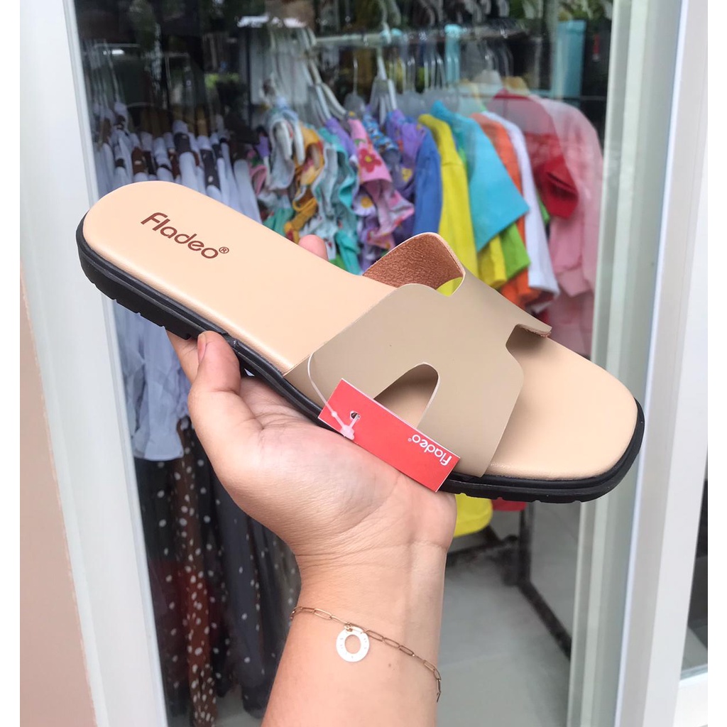 11.11 SALE : sandal H 7 / sandal slop / sandal H / sandal santai /sandal cantik /sandal teplek / sandal wanita