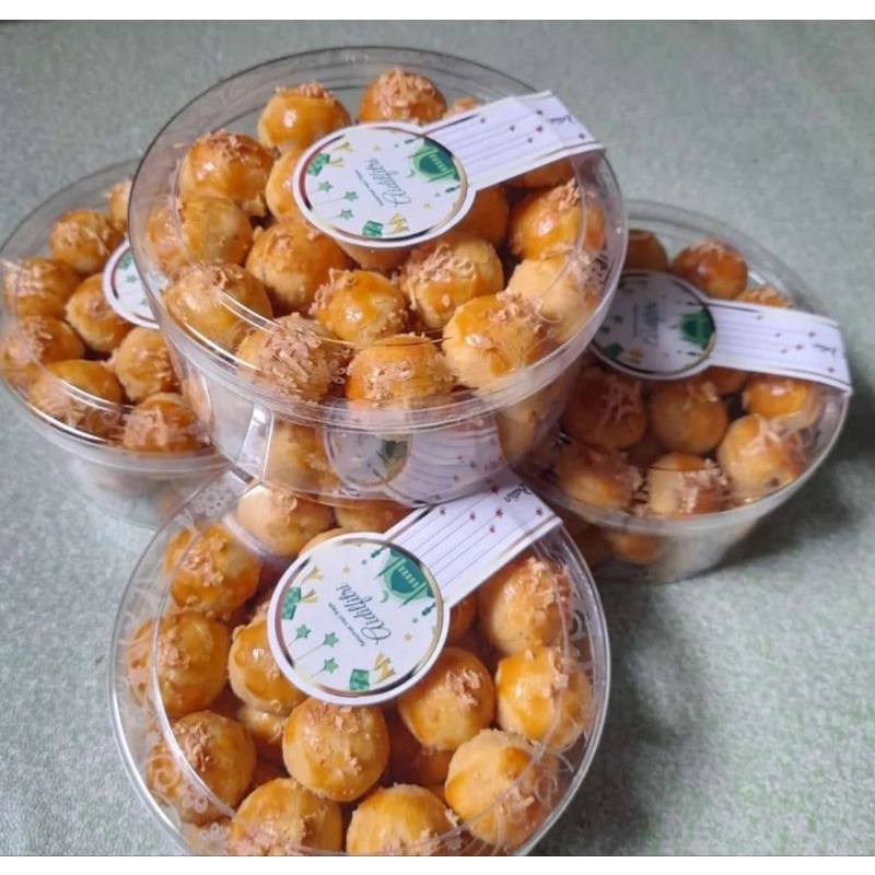 

KUE NASTAR CAYRA