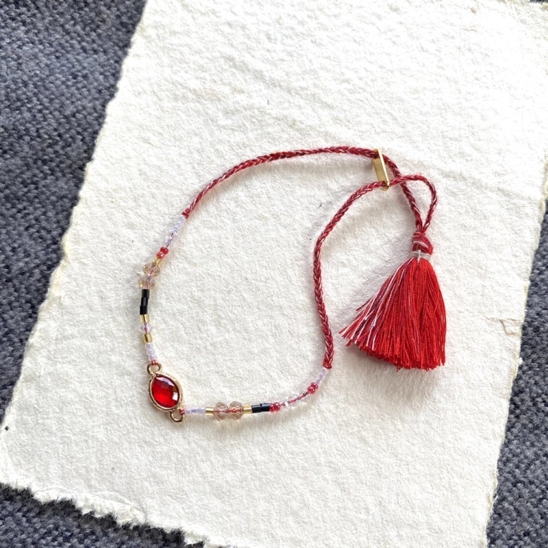 SAVAYA bracelet in red loliastuff (gelang tangan/ gelang bali/ gelang tali/ gelang boho/ gelang etnik)