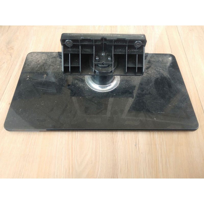 kaki stand tv Polytron pld 32t710 pld 32d710