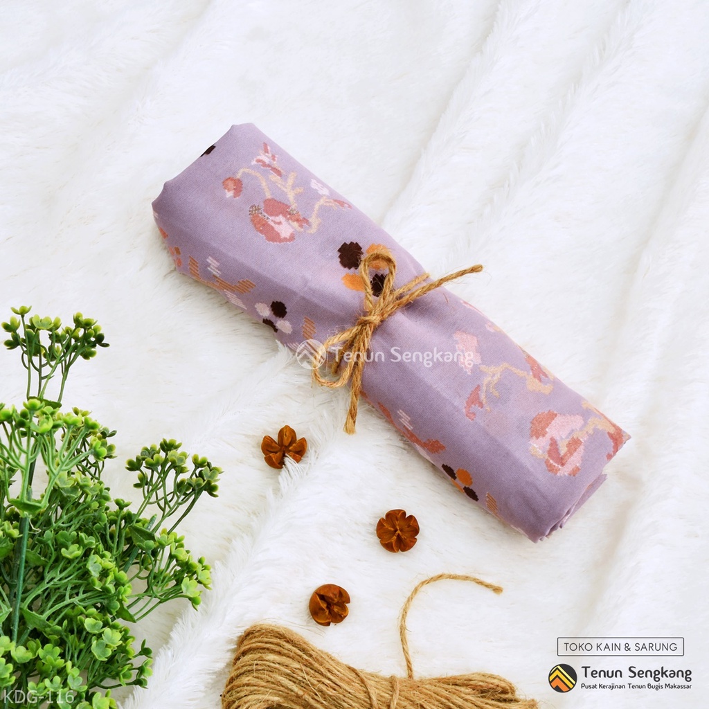 Jilbab Hijab Kerudung Motif Bunga Lagosi Bugis Voal Premium Segiempat Taro - Tenun Sengkang KDG-116 