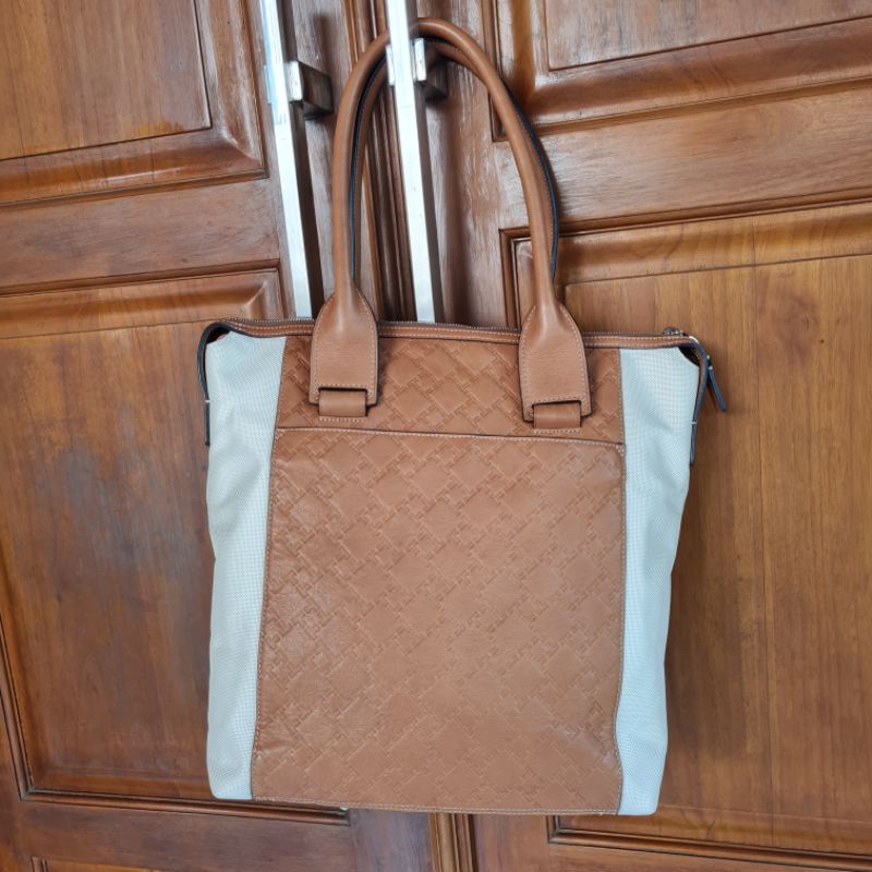 Tumi Brown & White Shoulder Bag - Preloved