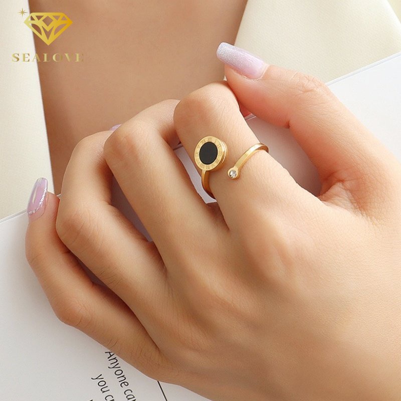 Cincin Titanium Steel Lingkaran Hitam Bilah Horizontal Gold Intan Sederhana Cicin Wanita