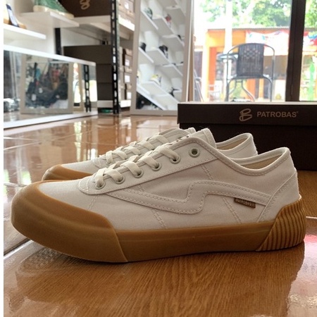 Patrobas Equip White Gum Low