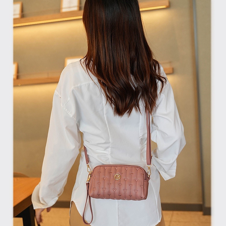 TAS SELEMPANG WANITA PESTA PREMIUM 3 KEKINIAN RESLETING KULIT PINK EBERSA IMPORT FASHION SLING BAG KOREA TA688P3 REMAJA MURAH CEWEK BATAM BRANDED SIMPLE LUCU