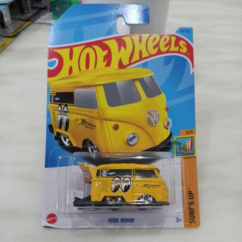 HOT WHEELS KOOL KOMBI / HOT WHEELS ORIGINAL